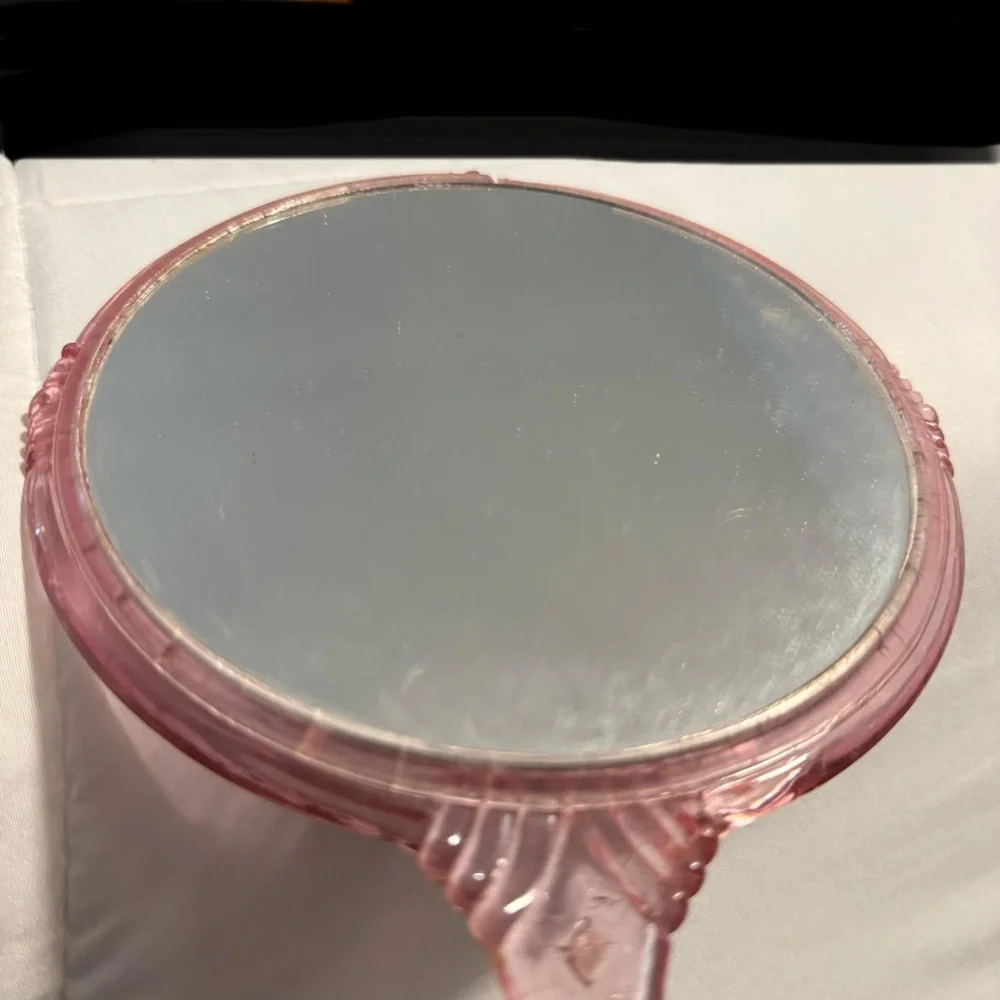 N/A vintage carved